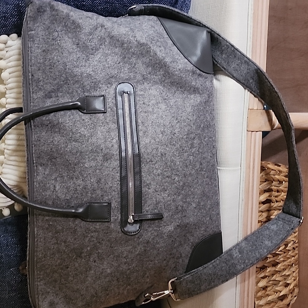DSW Weekender Gray Tote Bag
